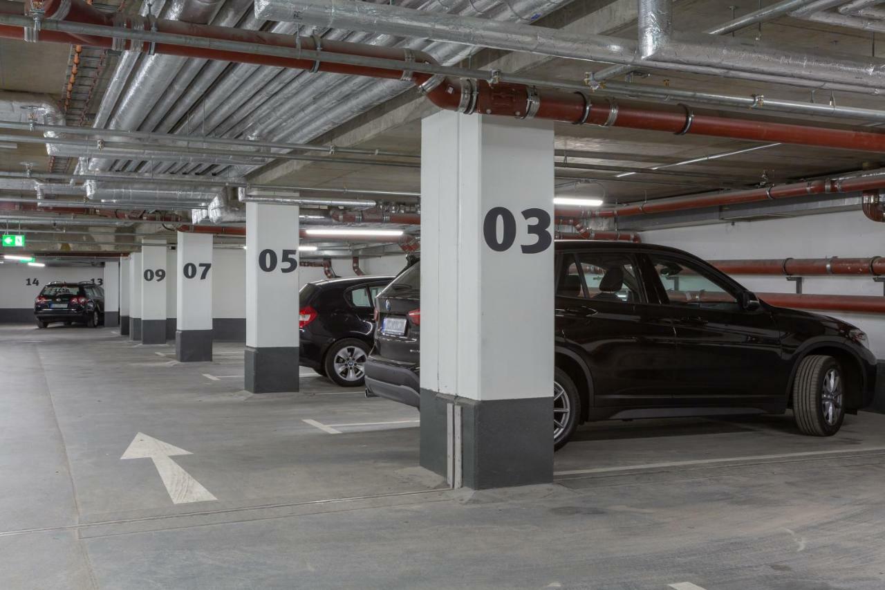 Meininger Hotel Muenchen Olympiapark Bagian luar foto