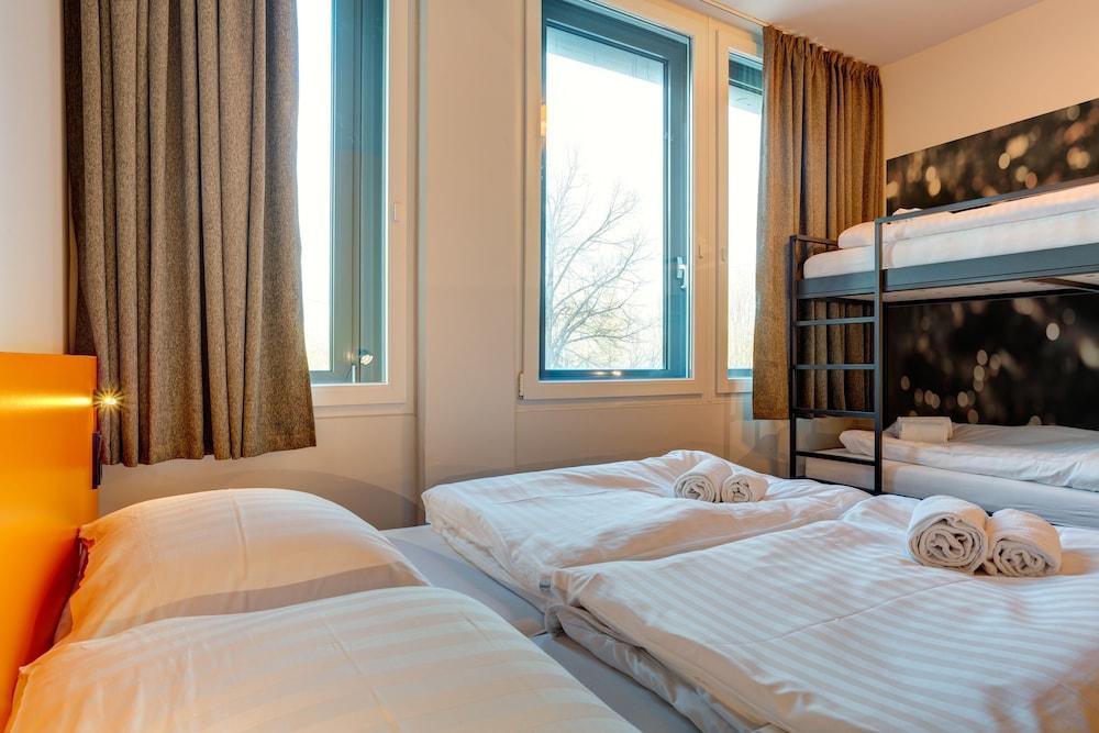 Meininger Hotel Muenchen Olympiapark Bagian luar foto
